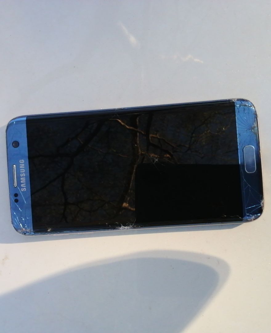 Samsung Galaxy S7 Edge Blue 32GB - Image 1 of 1