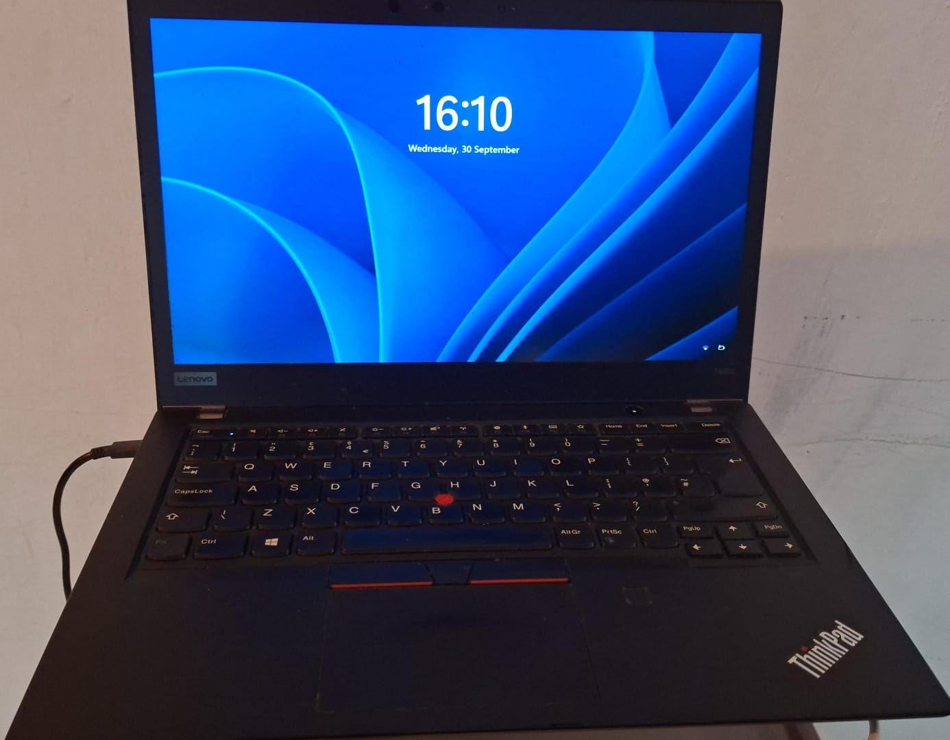 Lenovo ThinkPad T480s 16GB RAM Tactile thumbnail 3