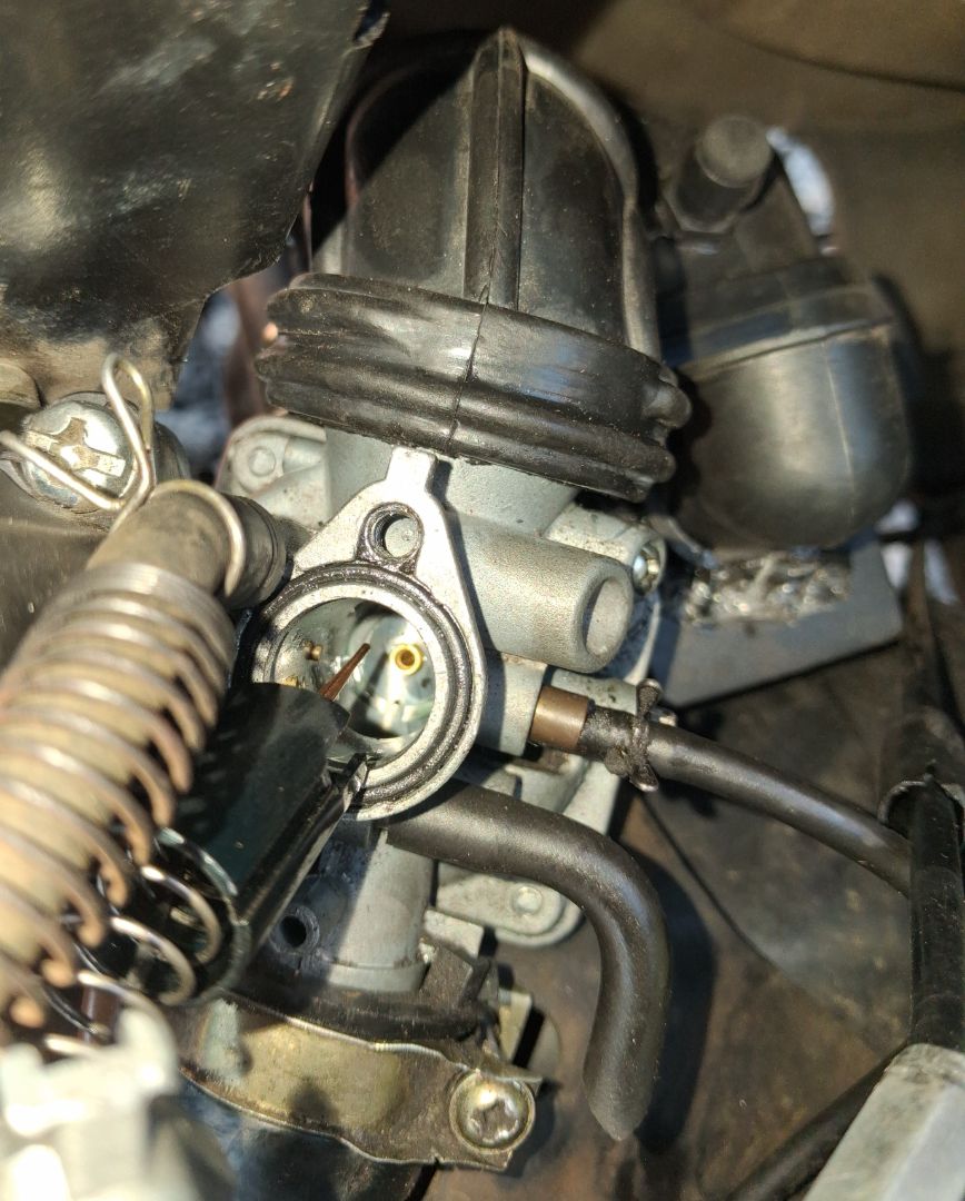 Motorcycle Carburetor Assembly thumbnail 2