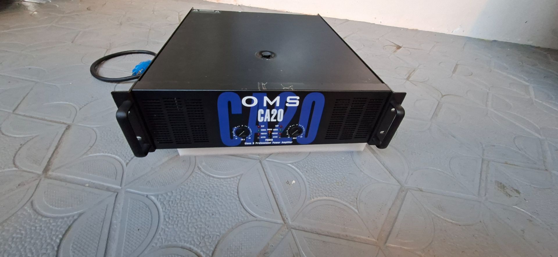 OMS CA20 Professional Power Amplifier thumbnail 5