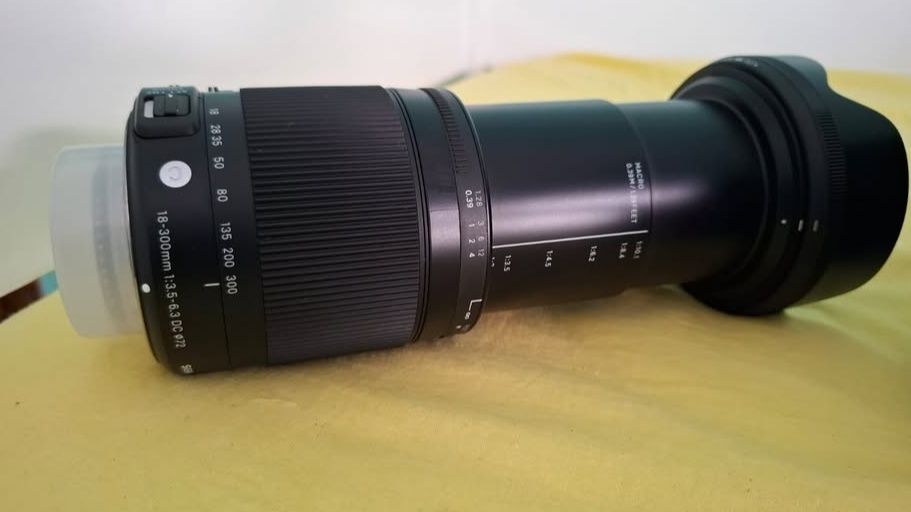 Nikon D500 with Sigma 18-300mm, Yongnuo 50mm, Godox Flash thumbnail 3
