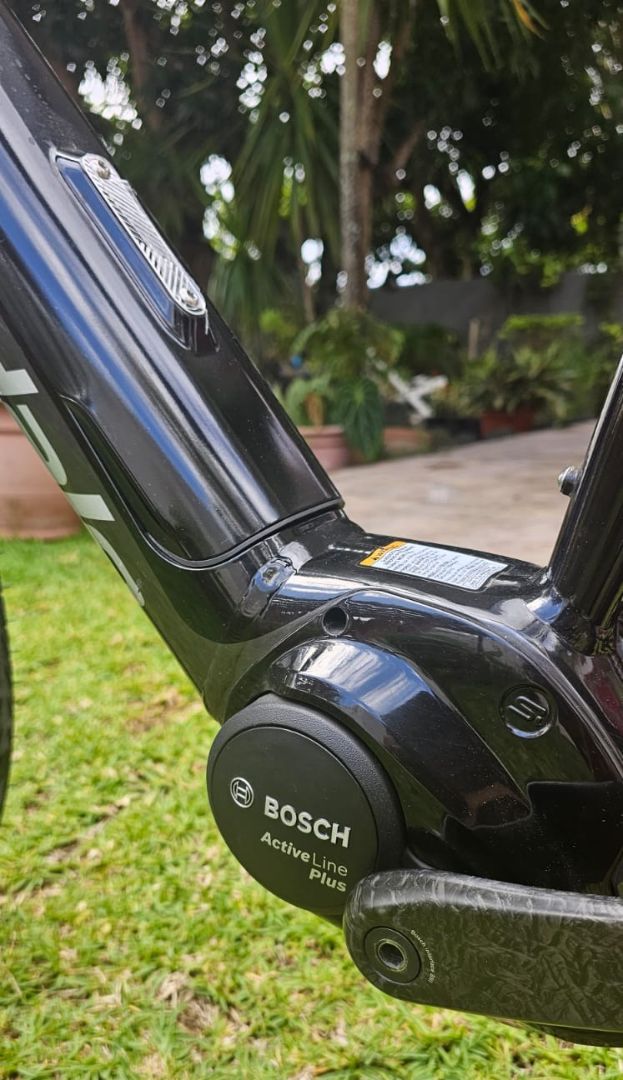 Cannondale Electric Road Bike Black thumbnail 2