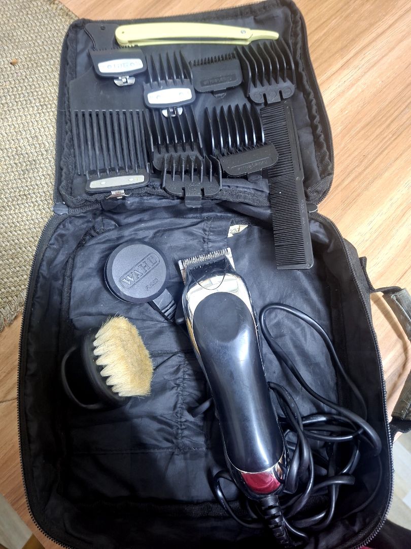 Wahl Hair Clipper Set with Case