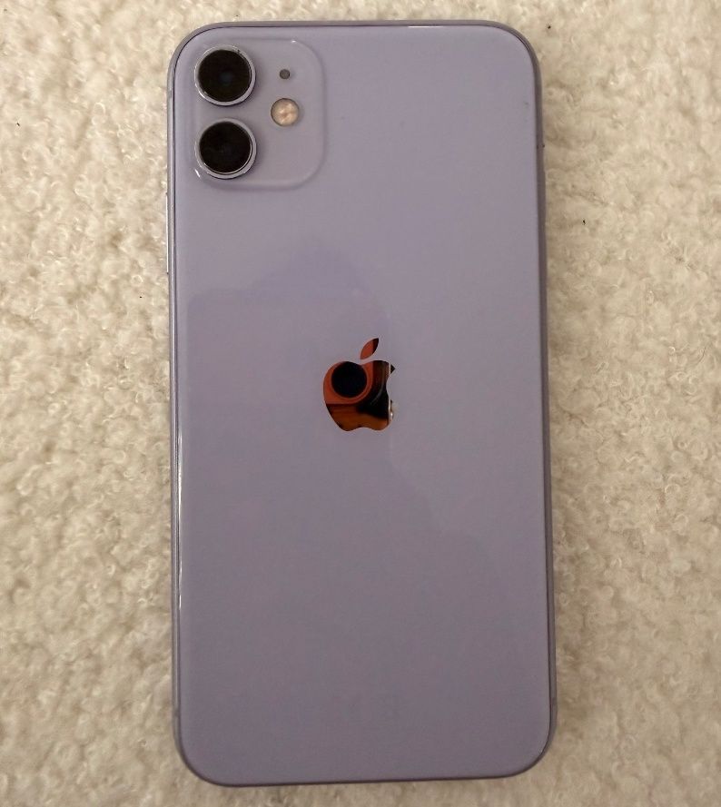 iPhone 11 64GB Purple - Image 1 of 2