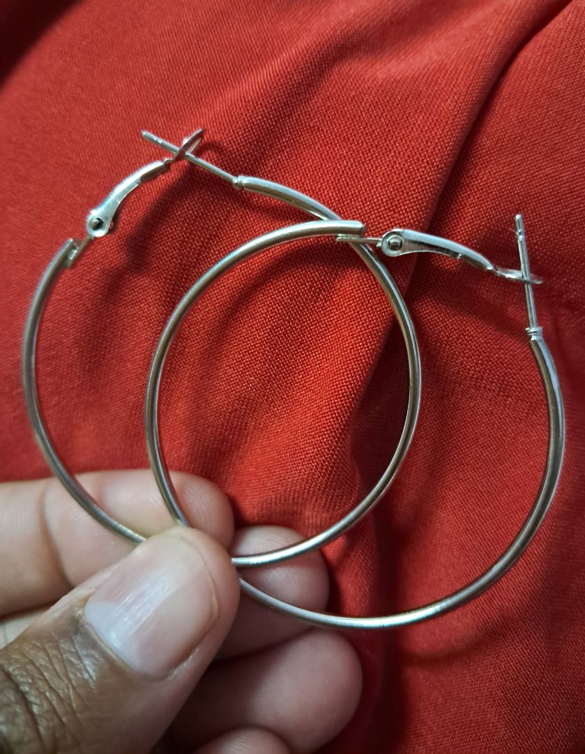 2 pairs of Silver Hoop Earrings Women