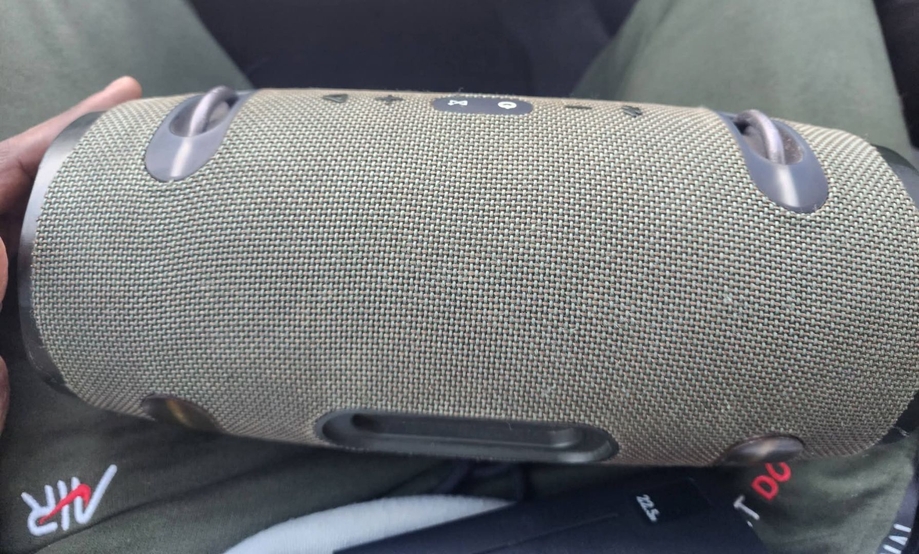 JBL Xtreme 2 Portable Bluetooth Speaker Green thumbnail 2