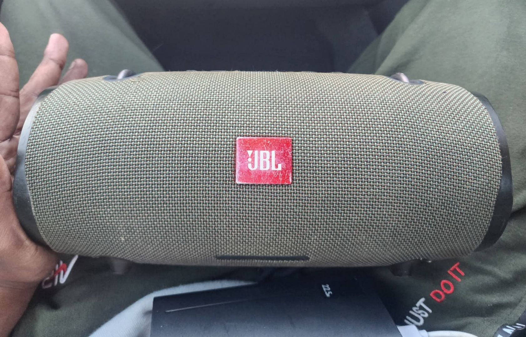 JBL Xtreme 2 Portable Bluetooth Speaker Green thumbnail 3
