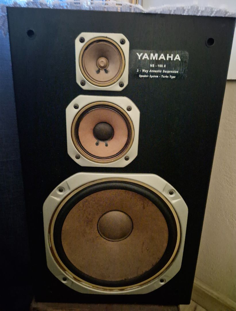 Yamaha NS-100X 3-Way Acoustic Suspension Speaker System thumbnail 2