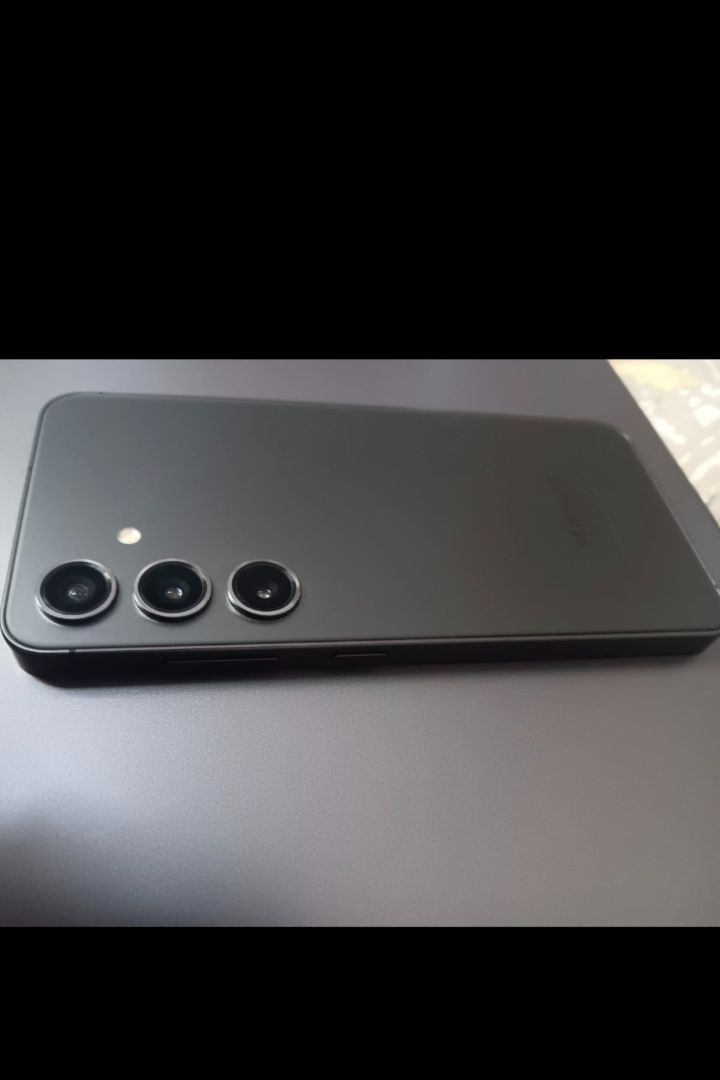 Samsung Galaxy s24 256gb contact w.app 57071806 emtel only 59319116