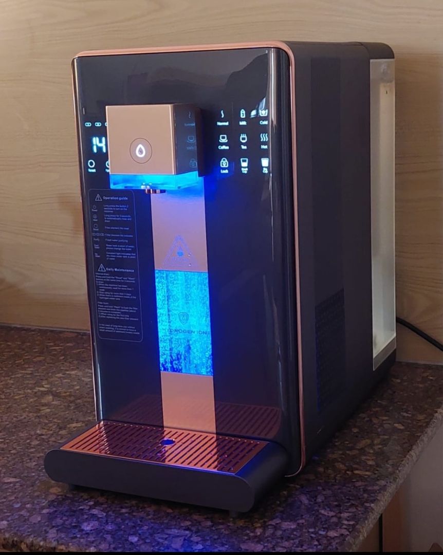 EcoQuench Hydrogen Water Dispenser Black Gold thumbnail 2