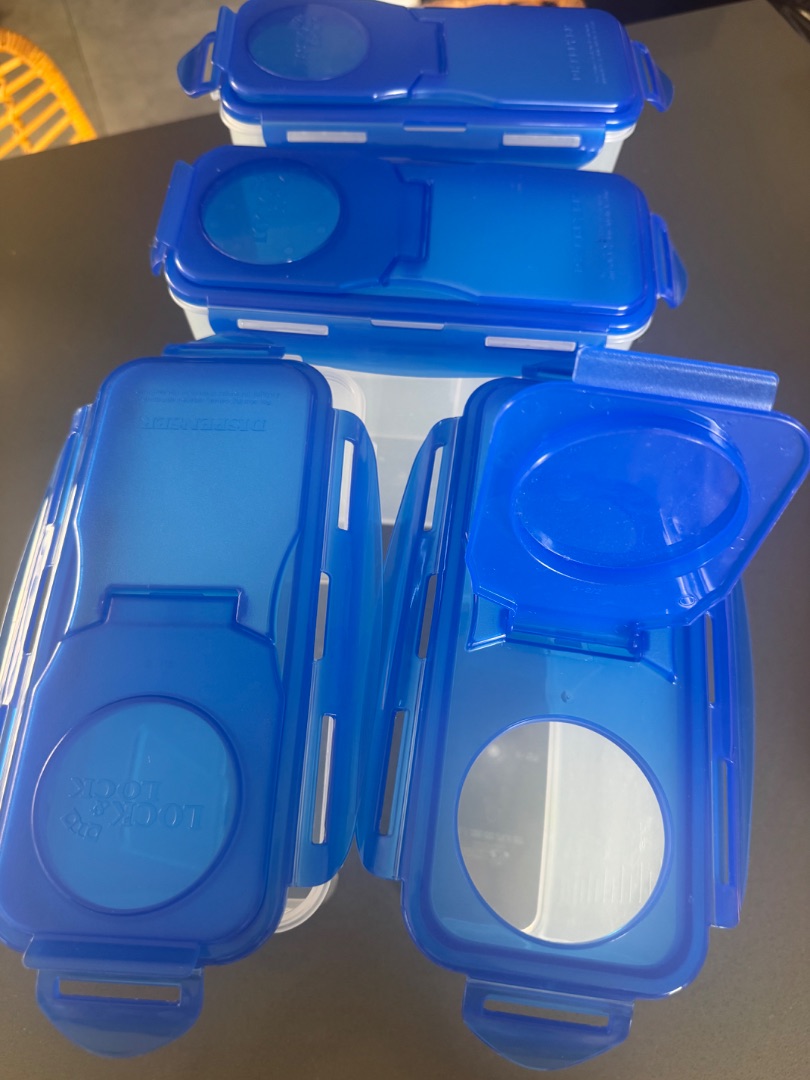 Lock & Lock Cereal Dispenser Containers Set of 4 thumbnail 2