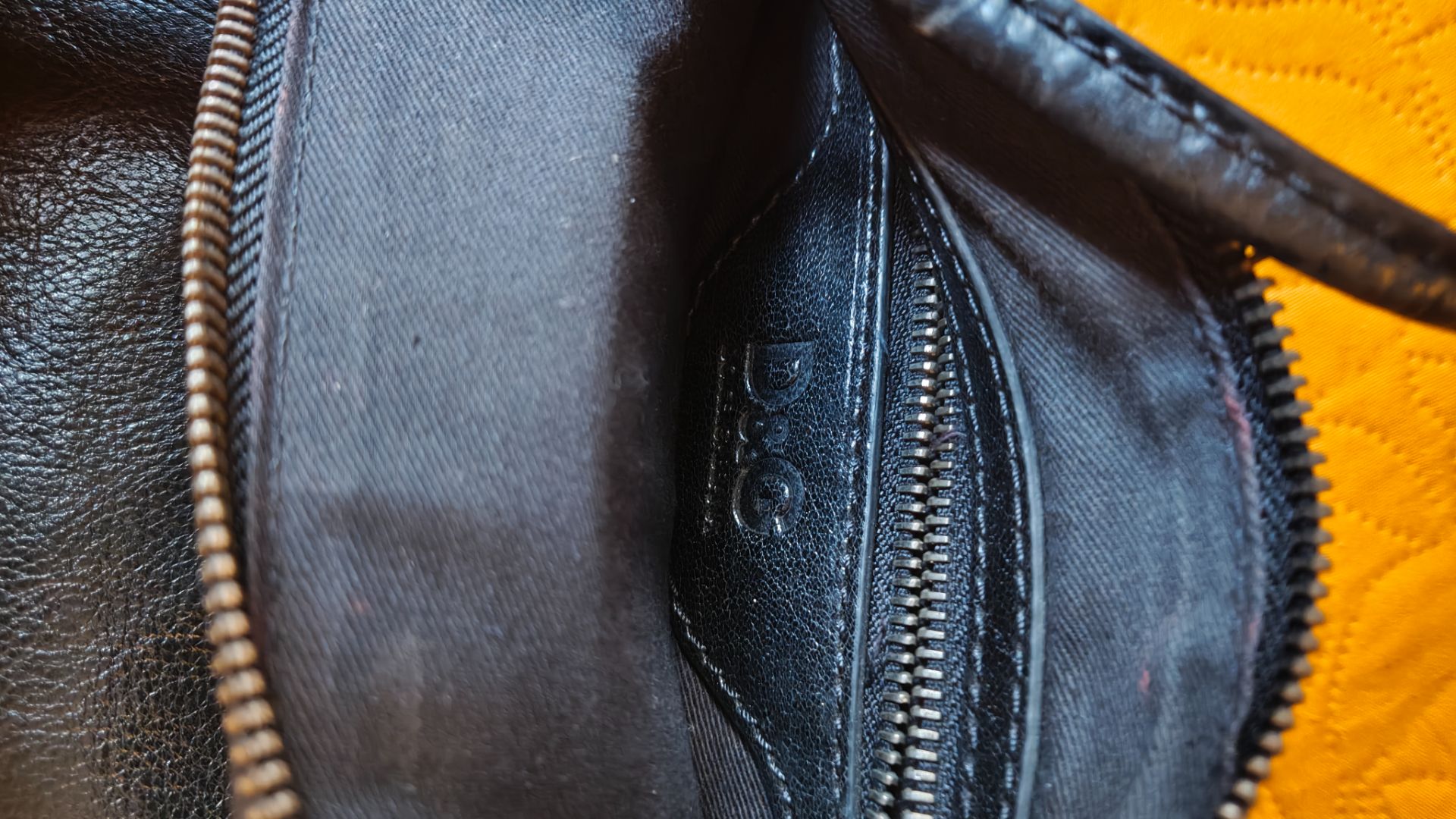 D&G Black Leather Crossbody Bag thumbnail 5