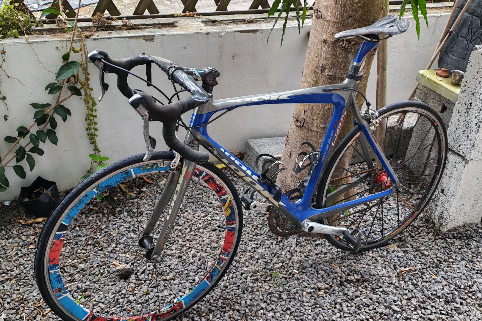 Look Carbon Road Bike Blue Silver thumbnail 2