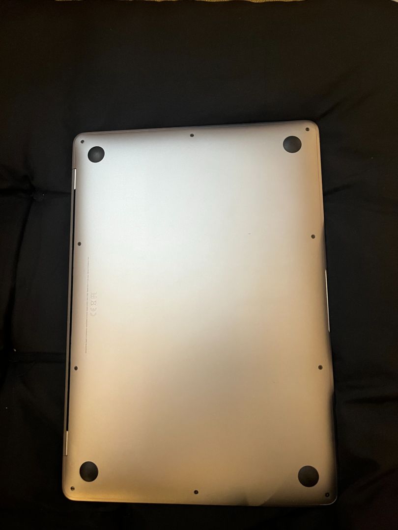 Apple MacBook Air 13-inch 2019 16GB RAM Intel Core i5 thumbnail 5
