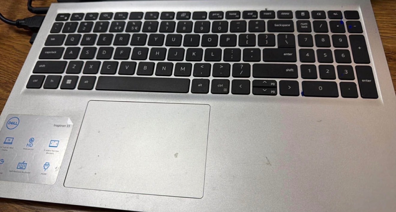 Laptop Dell Inspiron 15 Silver thumbnail 3