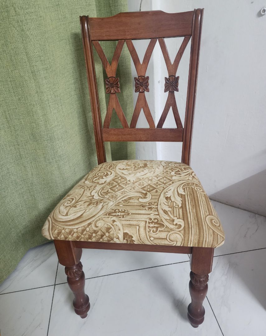 Wooden Dining Table and Chairs Set thumbnail 2