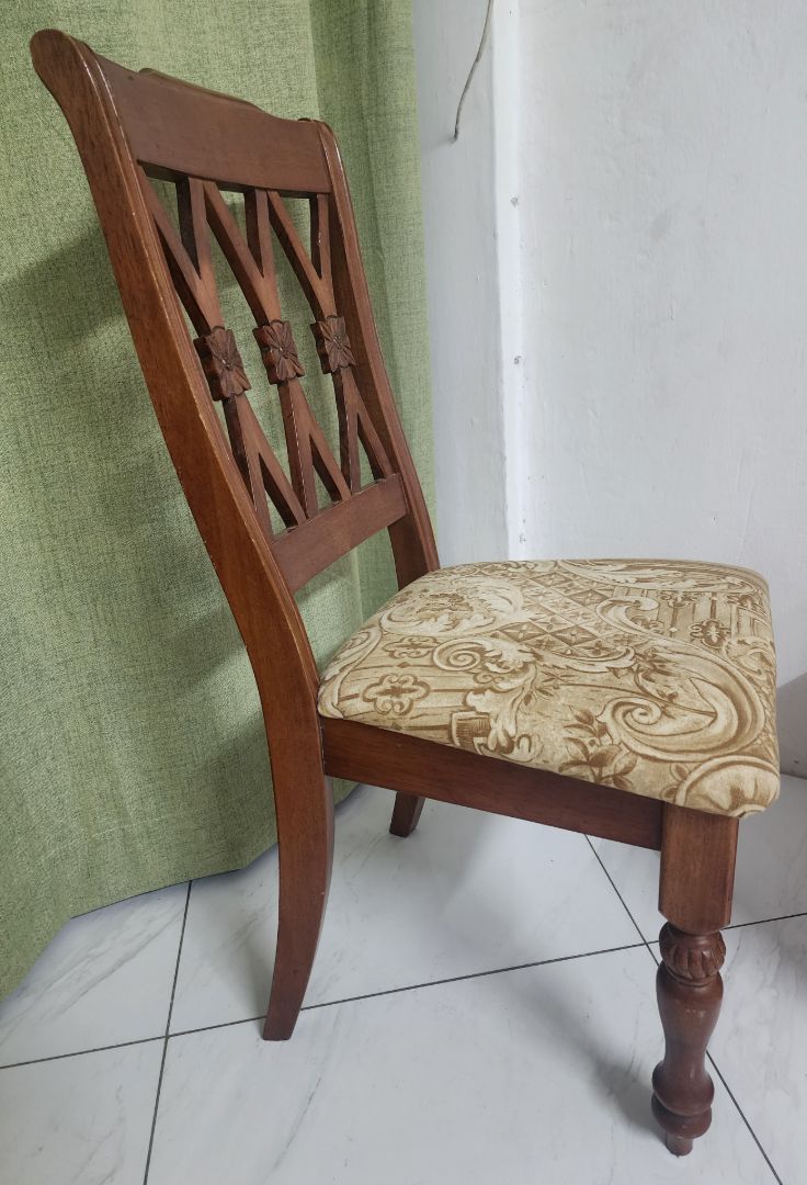 Wooden Dining Table and Chairs Set thumbnail 3