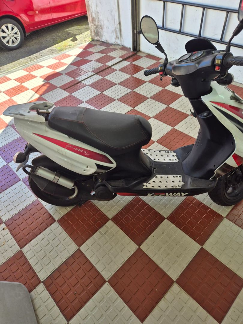 Keeway F-ACT 50 49.9L Automatic Scooter thumbnail 7