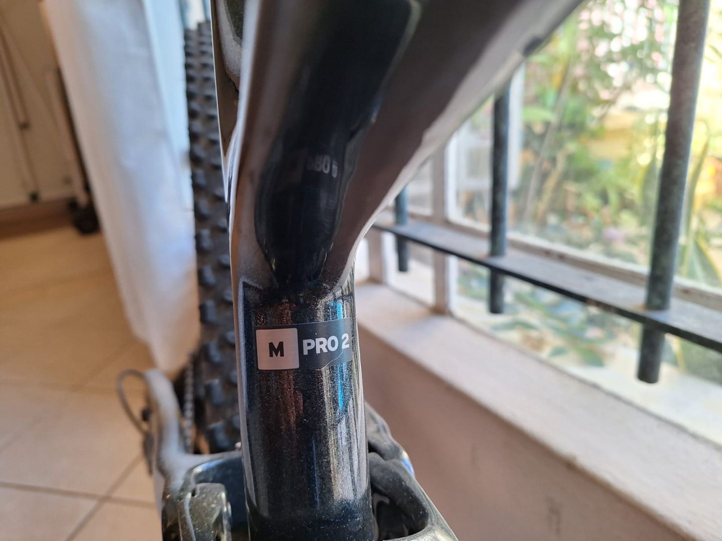 Giant Anthem Advanced Pro 2 Carbon Mountain Bike Size M thumbnail 6