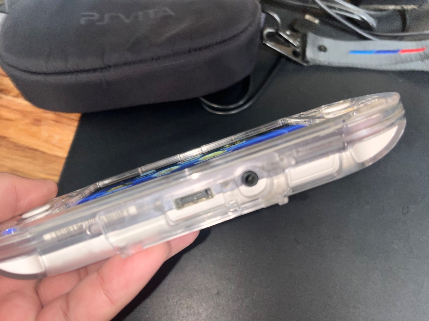 Sony PlayStation Vita PS Vita White thumbnail 5
