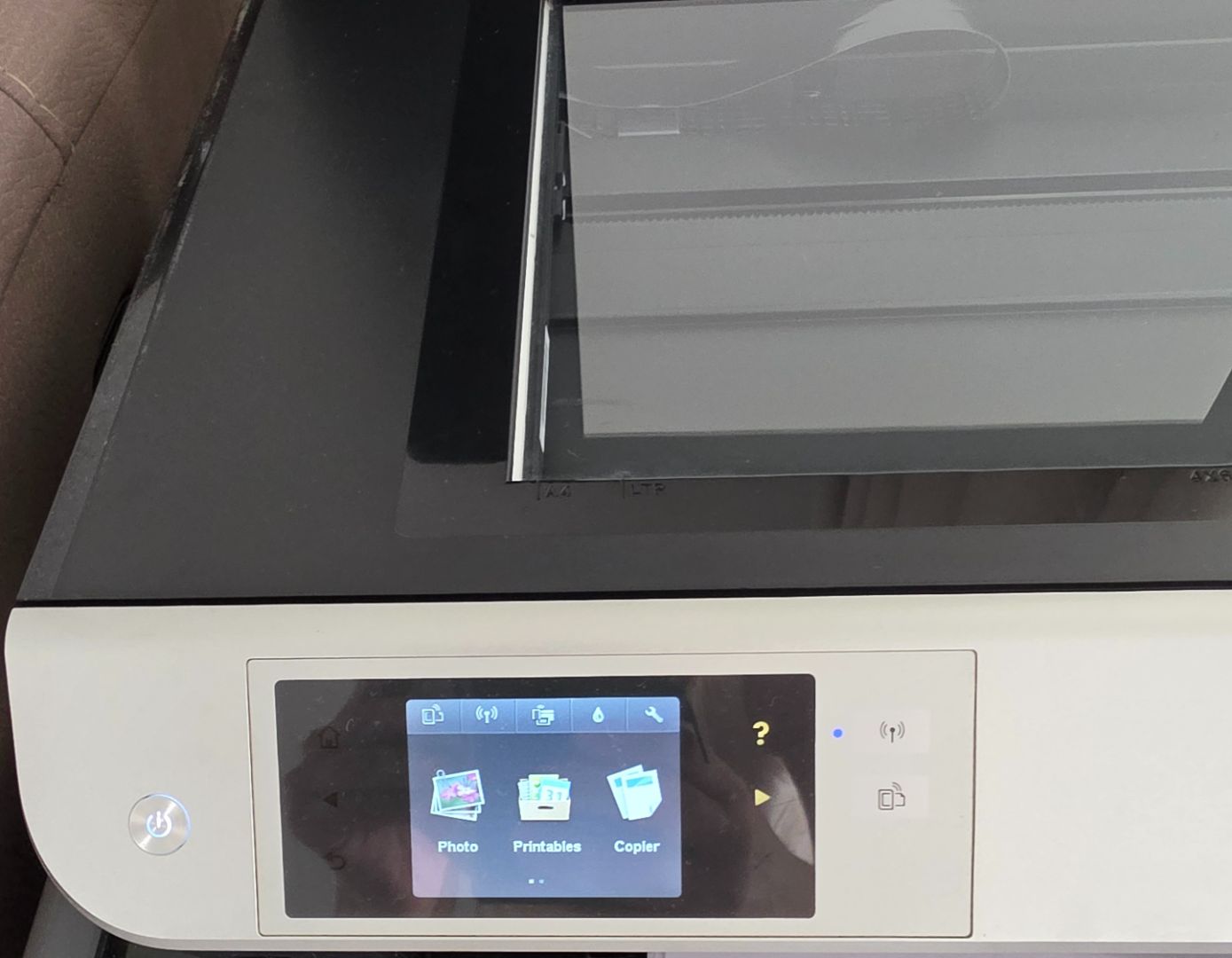 HP Envy 5530 All-in-One Printer Black thumbnail 3