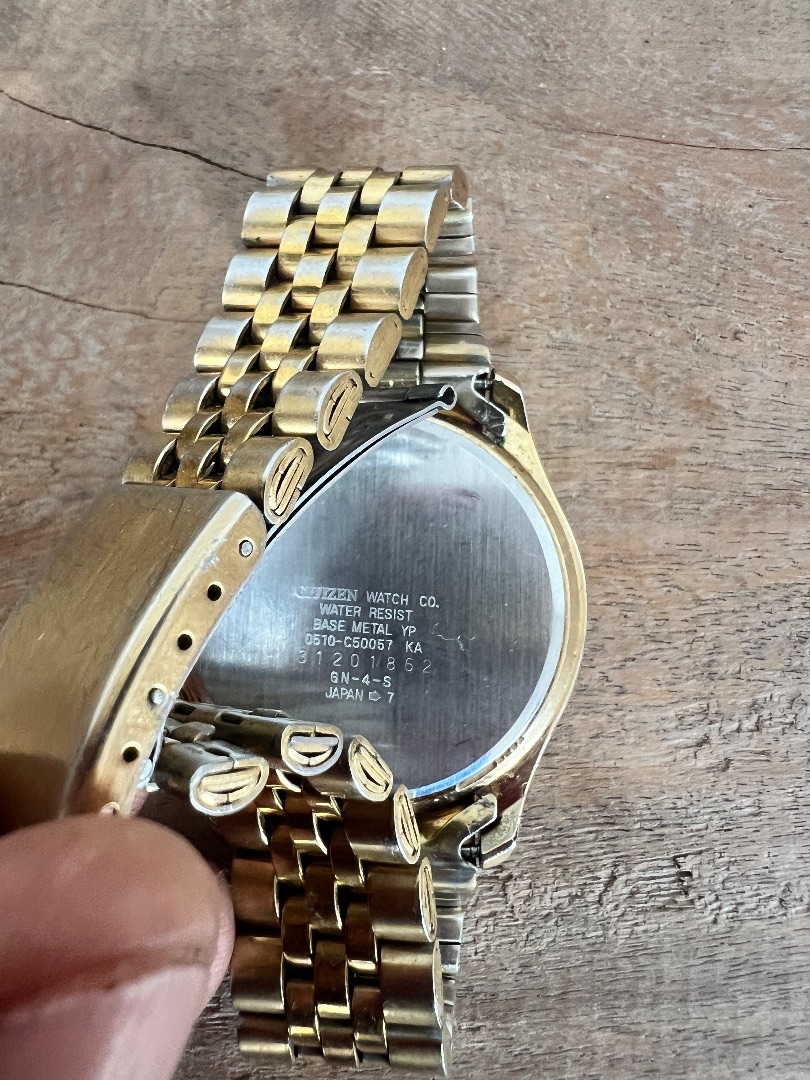 Citizen Gold Chronograph Quartz Men's Watch thumbnail 4