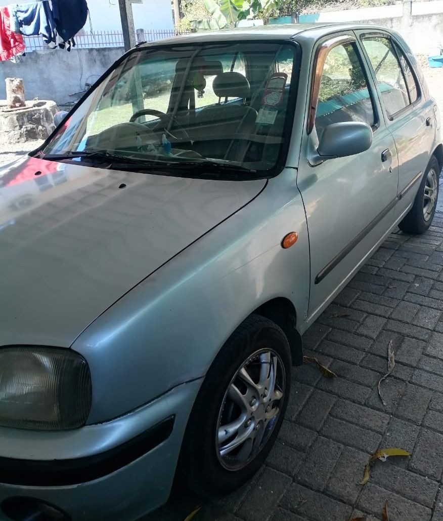 Nissan Micra 1998 1.0L Manual thumbnail 3
