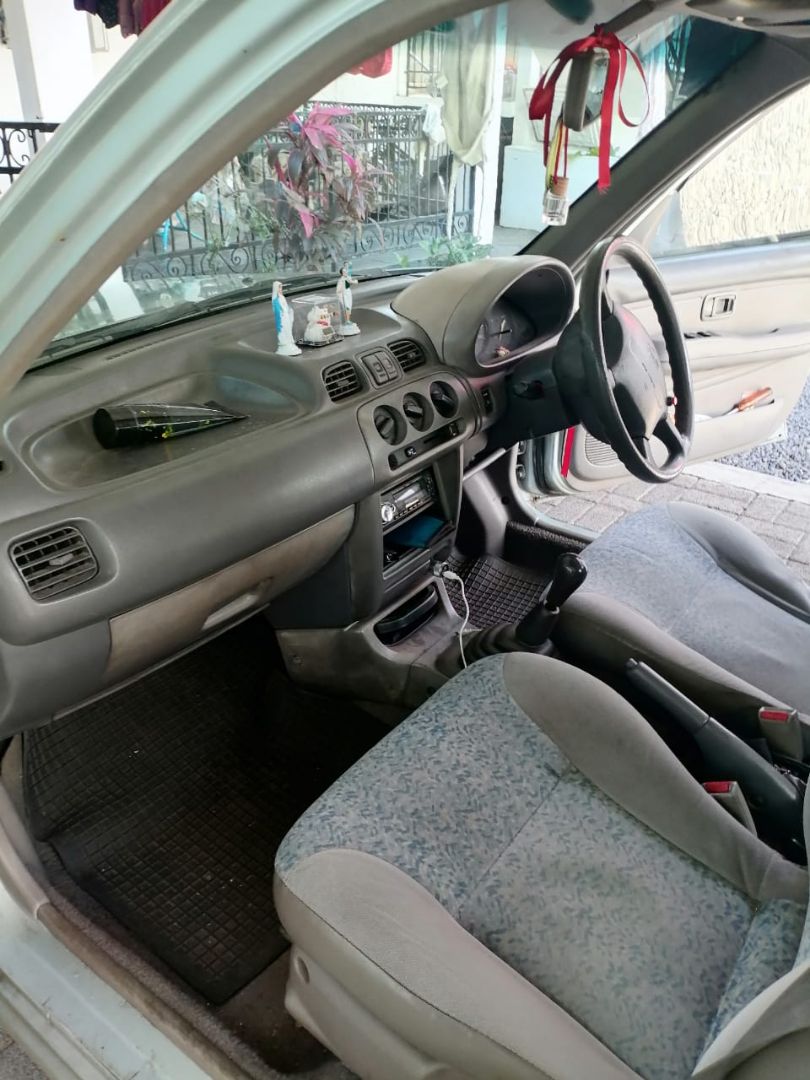Nissan Micra 1998 1.0L Manual thumbnail 8