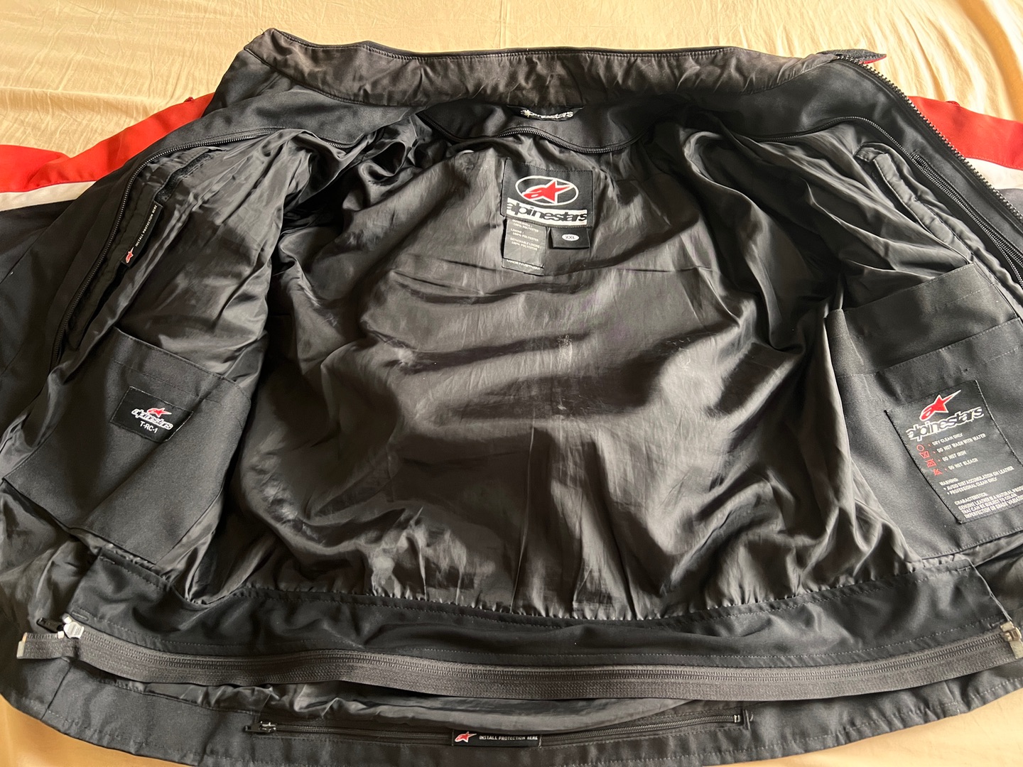 Alpinestars T-RC-1 Motorcycle Jacket Red/Black/White Size XXL thumbnail 2