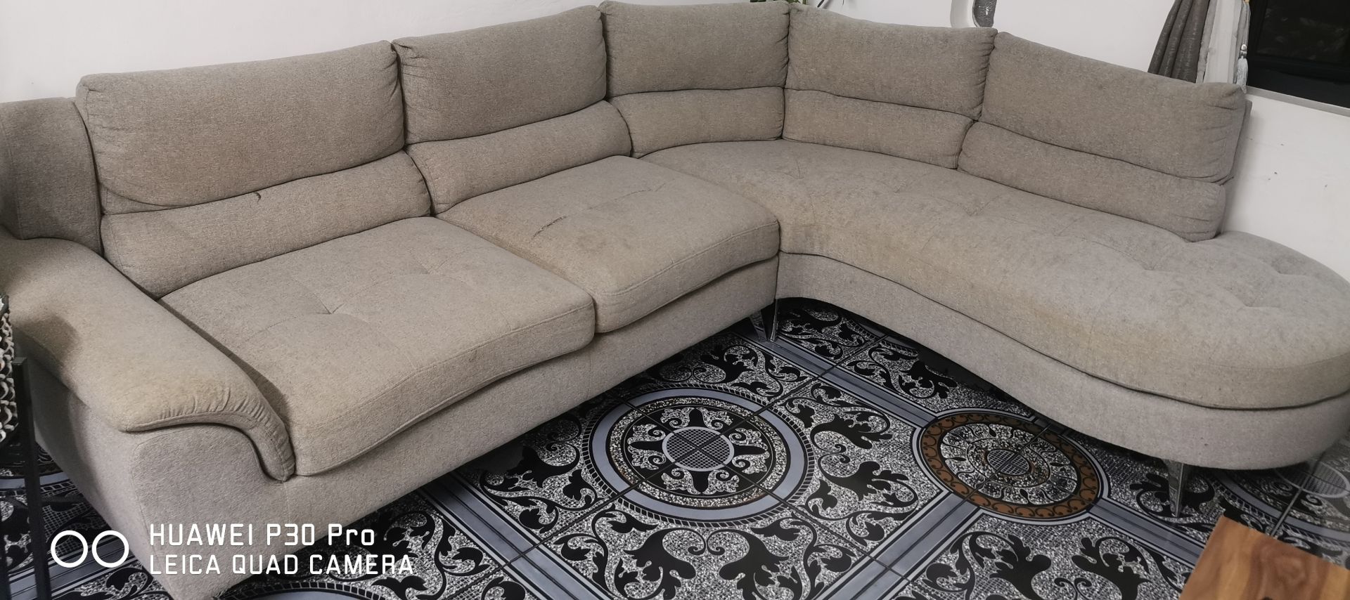L-Shape Sofa with 2 Lounge Chairs and 2 Footrests thumbnail 2