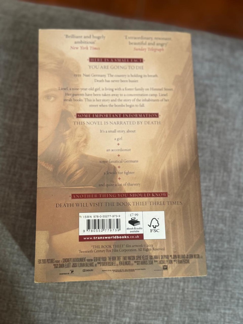 The Book Thief - Markus Zusak (Paperback) thumbnail 2