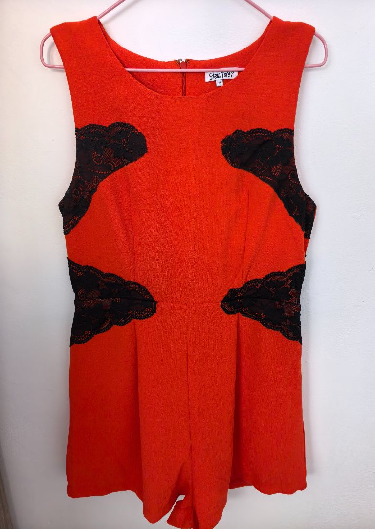 Stella Forest Red Lace Jumper Size M