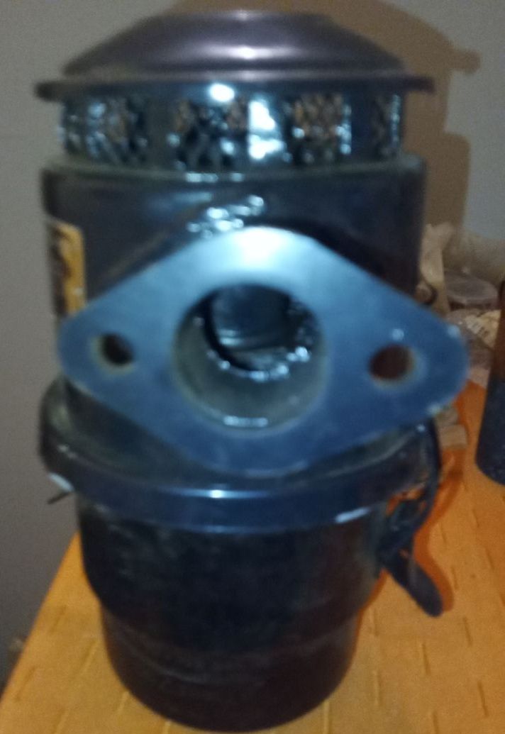 Air Cleaner Assembly for Dusty Conditions - Image 1 of 2