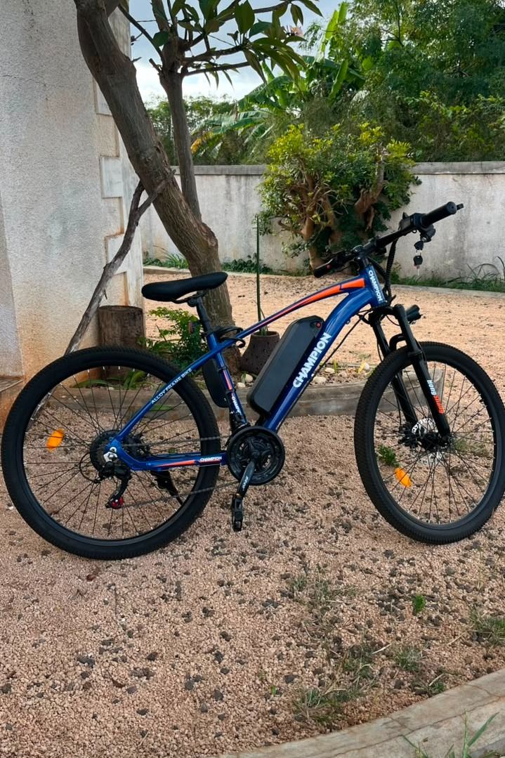 Champion HL8612 250W Electric Mountain Bike 26" Blue