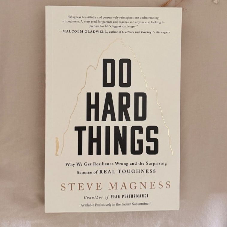 Do Hard Things - Steve Magness (Paperback)