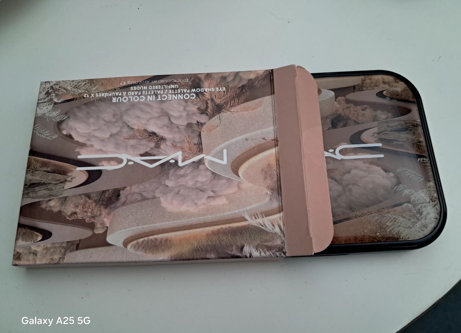 MAC Connect in Colour Unfiltered Nudes Eyeshadow Palette thumbnail 4
