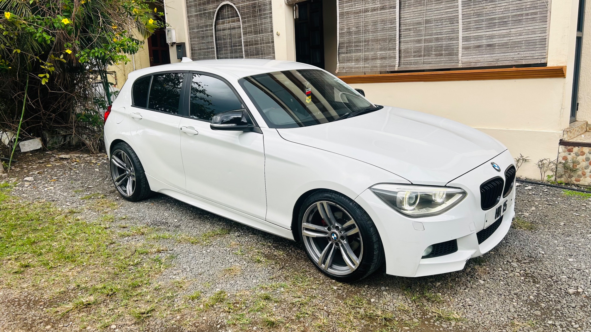 BMW 116i 2012 1.6L Automatic thumbnail 5