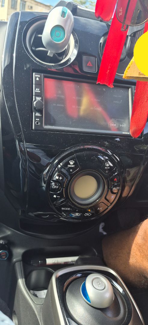 Nissan Note 2019 1.2L Automatic thumbnail 2
