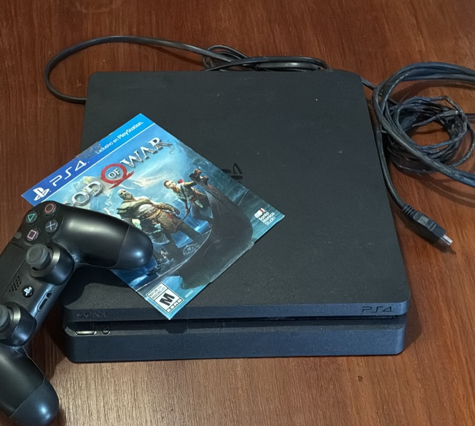 Sony PlayStation 4 Slim 1TB Black